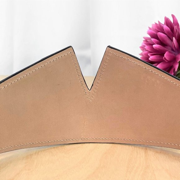 Alaia Belt - Picture 10 of 10